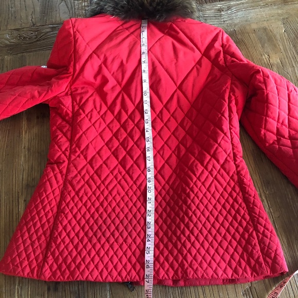 POST CARD Luxury Red Quilted Jacket with Removable Fur Collar - Sz 8 - Picture 5 of 16